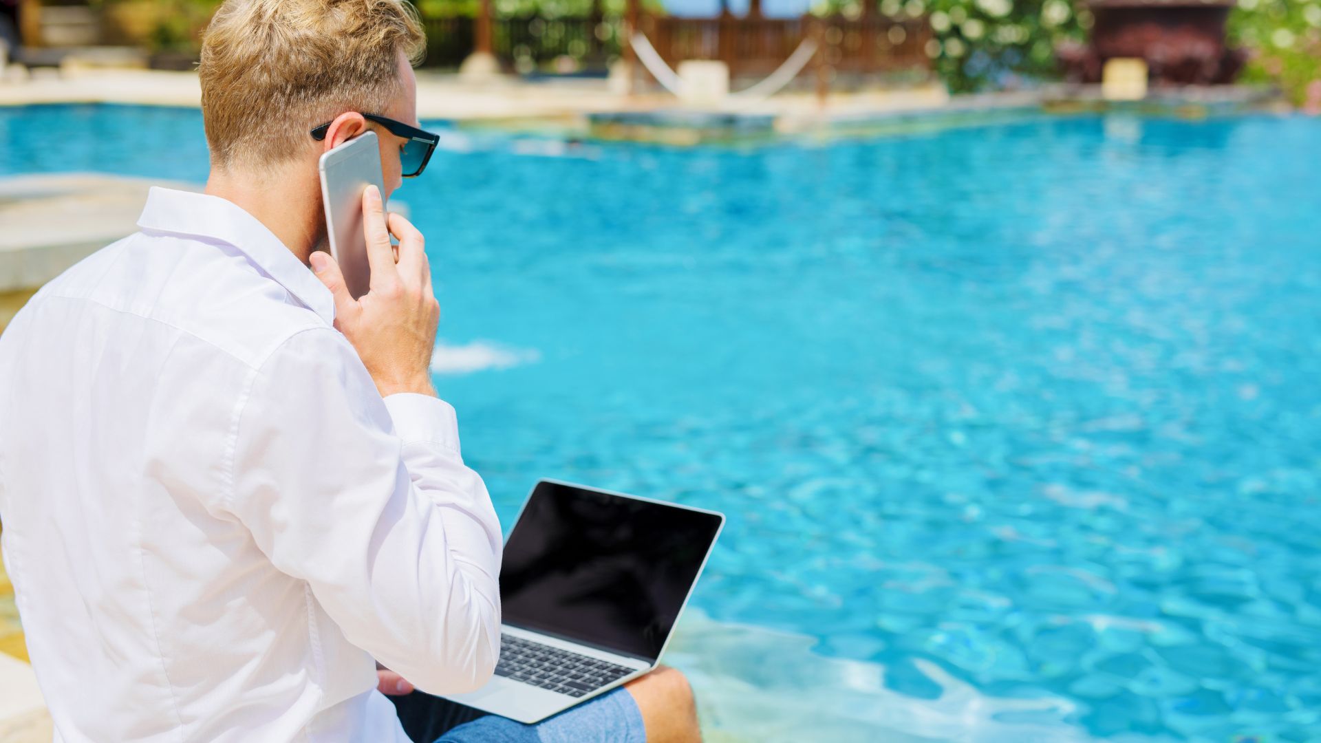Tips for using your phone abroad